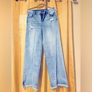 NWT  Maurices super high rise, wide leg denim jeans